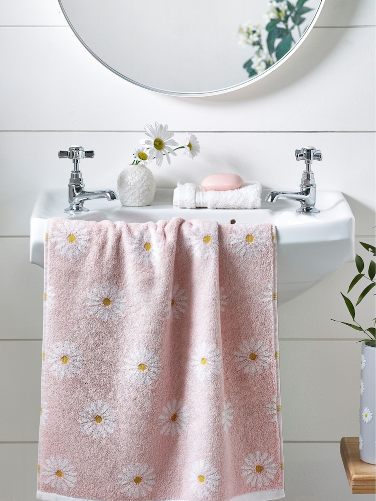 Pink Daisy 100% Cotton Towel - Image 2 of 5