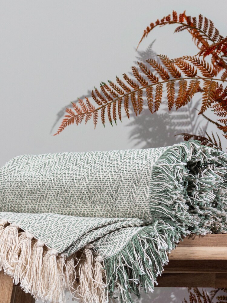 furn. Green Jasper Throw - Image 1 of 4