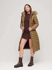Brązowy - Długi, lekko ocieplany płaszcz puchowy Superdry z kapturem i sztucznym futerkiem - Image 1 of 9