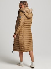 Brązowy - Długi, lekko ocieplany płaszcz puchowy Superdry z kapturem i sztucznym futerkiem - Image 5 of 9