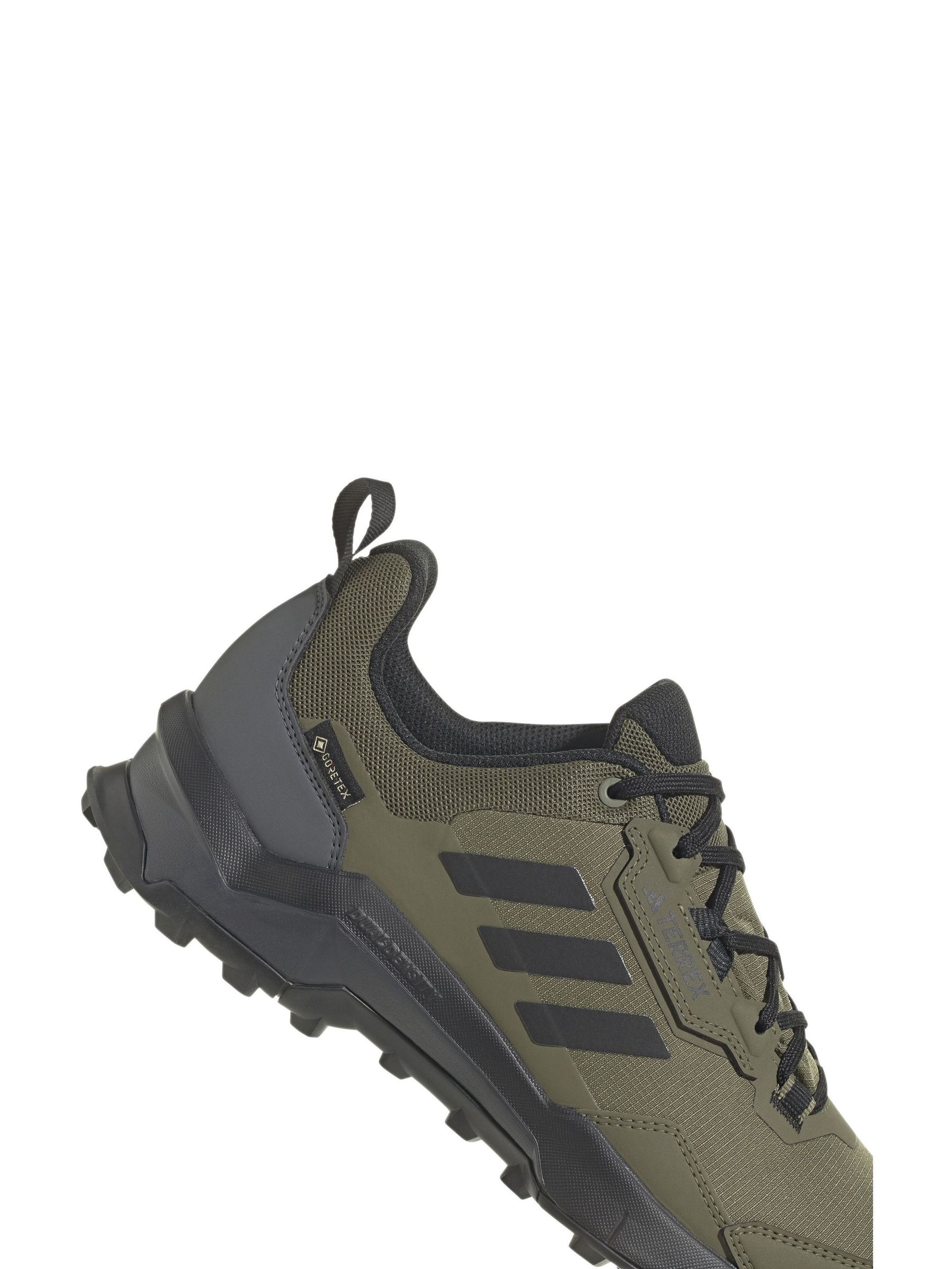 Adidas khaki green mountaineering trainers clearance