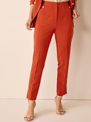 Rostbraun - Skinny-Hose mit Taschen und Knopfdetail - Bild 2 von 6