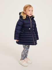 Granatowy płaszcz nieprzemakalny Baker by Ted Baker z rozkloszowanym dołem i rękawiczkami - Image 7 of 15