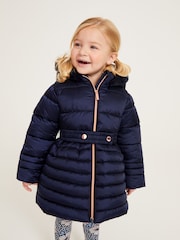 Granatowy płaszcz nieprzemakalny Baker by Ted Baker z rozkloszowanym dołem i rękawiczkami - Image 8 of 15