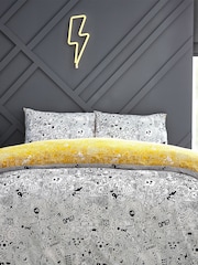 furn. White/Black Doodle Abstract Reversible Duvet Cover and Pillowcase Set - Image 1 of 6