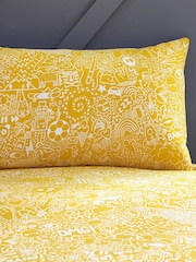 furn. White/Black Doodle Abstract Reversible Duvet Cover and Pillowcase Set - Image 5 of 6