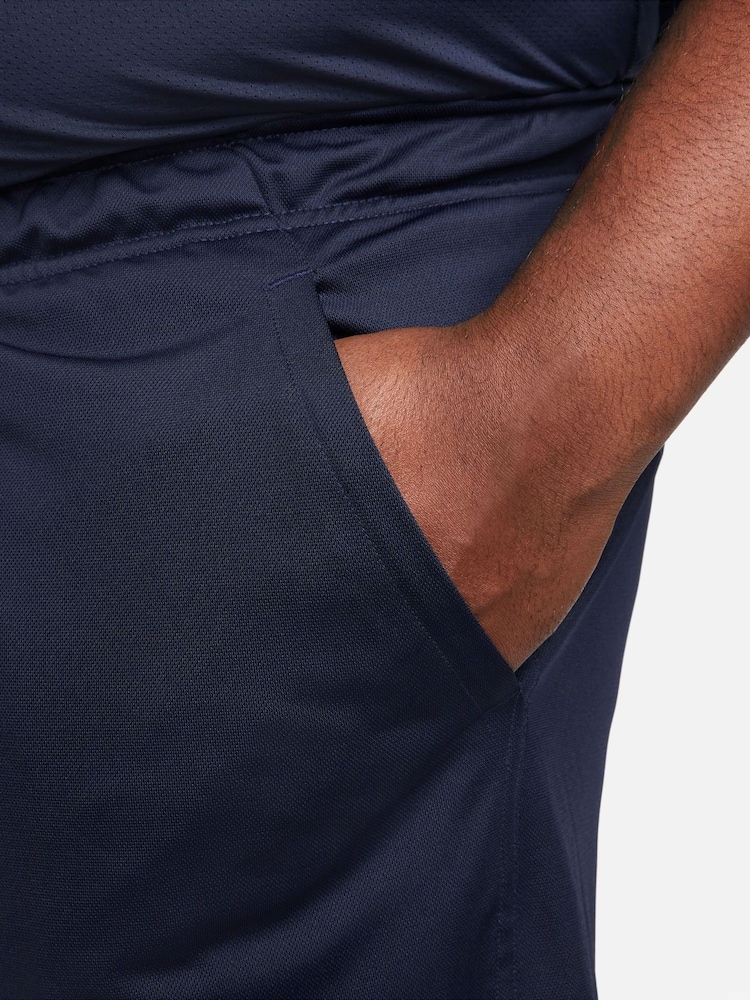 Nike Navy Dri-FIT Totality 7 inch Knit Training Shorts - Image 11 of 14