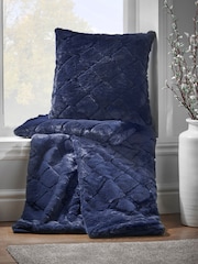 Catherine Lansfield Blue Teddy Cosy and Soft Diamond Fleece Throw - Image 2 of 4