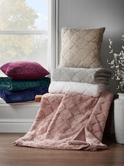 Catherine Lansfield Blue Teddy Cosy and Soft Diamond Fleece Throw - Image 3 of 4