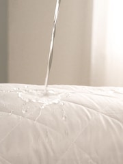 Slumberdown Teflon 35cm Depth White Mattress Protector - Image 1 of 4