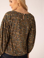 Mistral Green Amongst The Hedgerow Jersey T-Shirt - Image 2 of 16