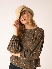Mistral Green Amongst The Hedgerow Jersey T-Shirt - Image 5 of 16