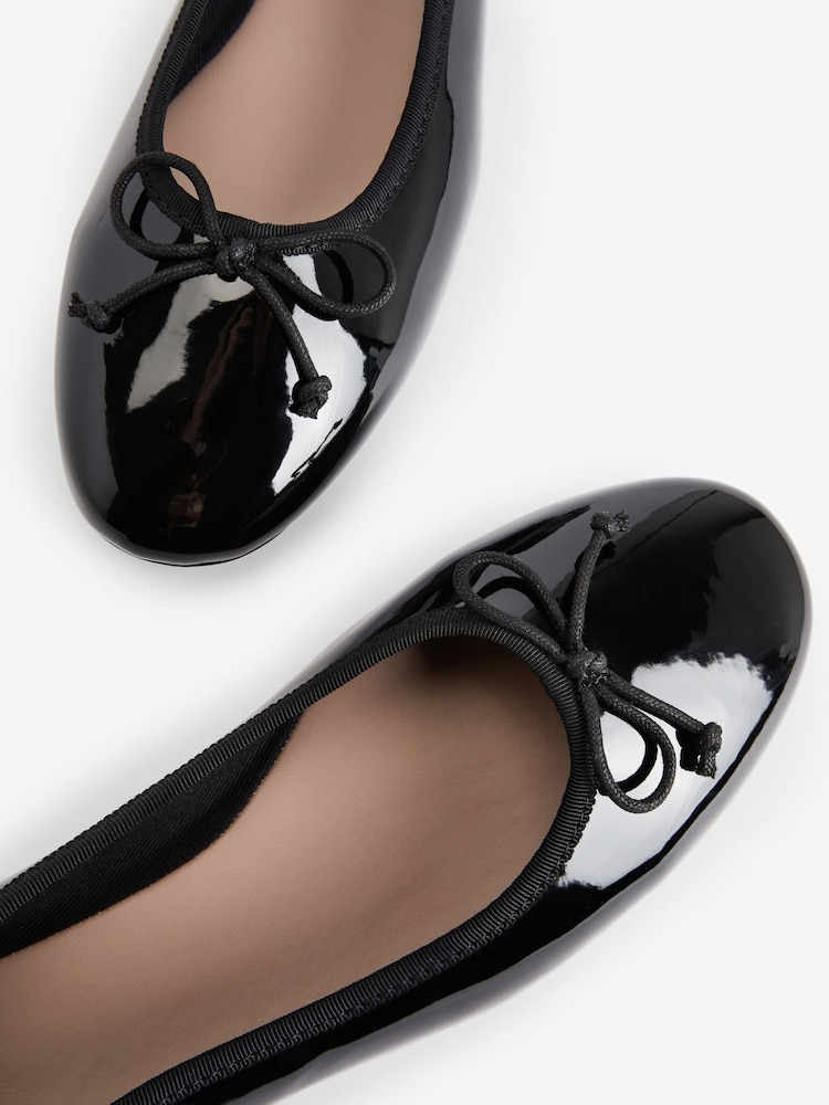 Black Standard/Wide Fit Forever Comfort® Ballerinas Shoes - Image 8 of 8