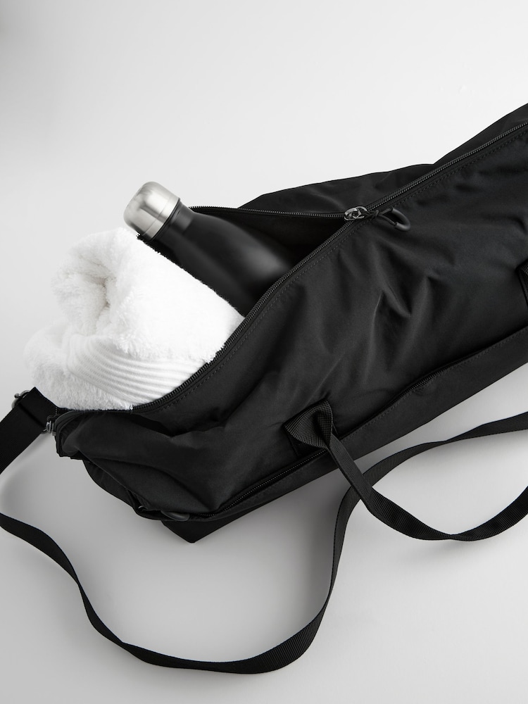 Black Holdall - Image 7 of 7
