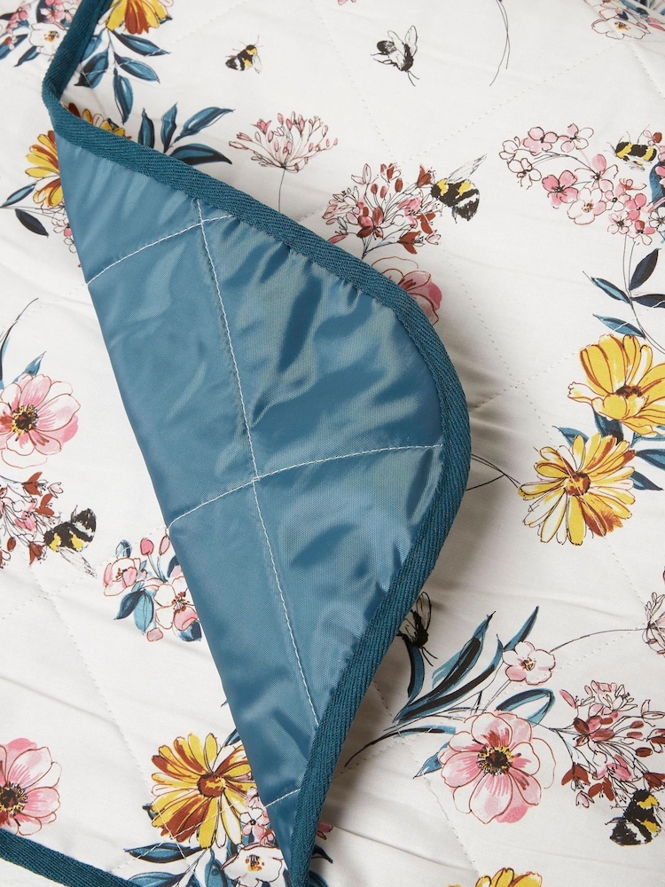 FatFace White Floral Bee Picnic Blanket - Image 4 of 4