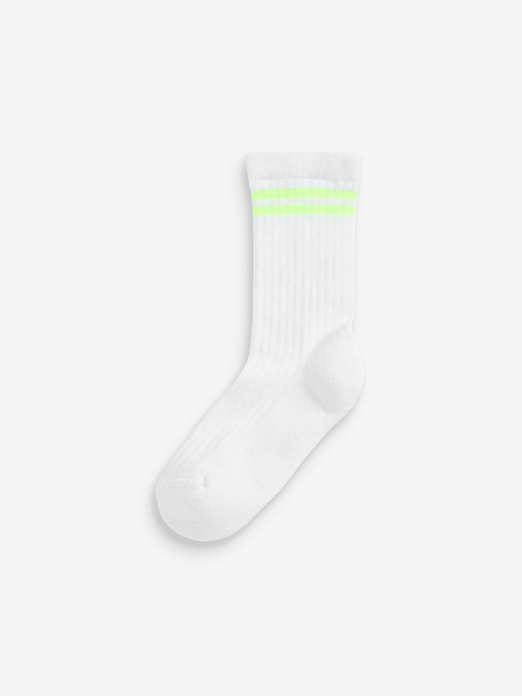 Weiß mit fluoreszierendem Streifen - Gepolsterte Knöchelsocken mit hohem Baumwollanteil, 3er-Pack - Bild 4 von 4 Weiß mit fluoreszierendem Streifen - Gepolsterte Knöchelsocken mit hohem Baumwollanteil, 3er-Pack - Bild 4 von 4