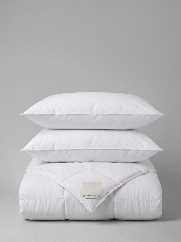 The Set 3 Piece White 4.5 Tog Duvet and 2 Pillows - Image 1 of 1