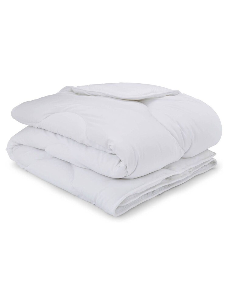 Martex Warm Nights Soft Touch 13.5 Tog Duvet - Image 4 of 4