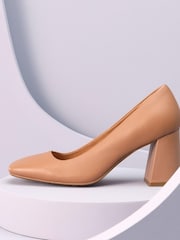 Camel Brown Forever Comfort® With Motionflex Square Toe Block Heel Shoes - Image 4 of 9