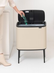 Brabantia Cream Bo 36L Touch Bin - Image 5 of 6