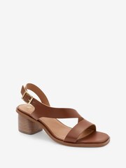 Rjava - Usnjeni asimetrični sandali s široko peto Forever Comfort® - Slika 4 iz 6