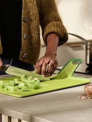 Joseph Joseph Green Chop2Pot Plus Folding Chopping Board - Image 2 of 2