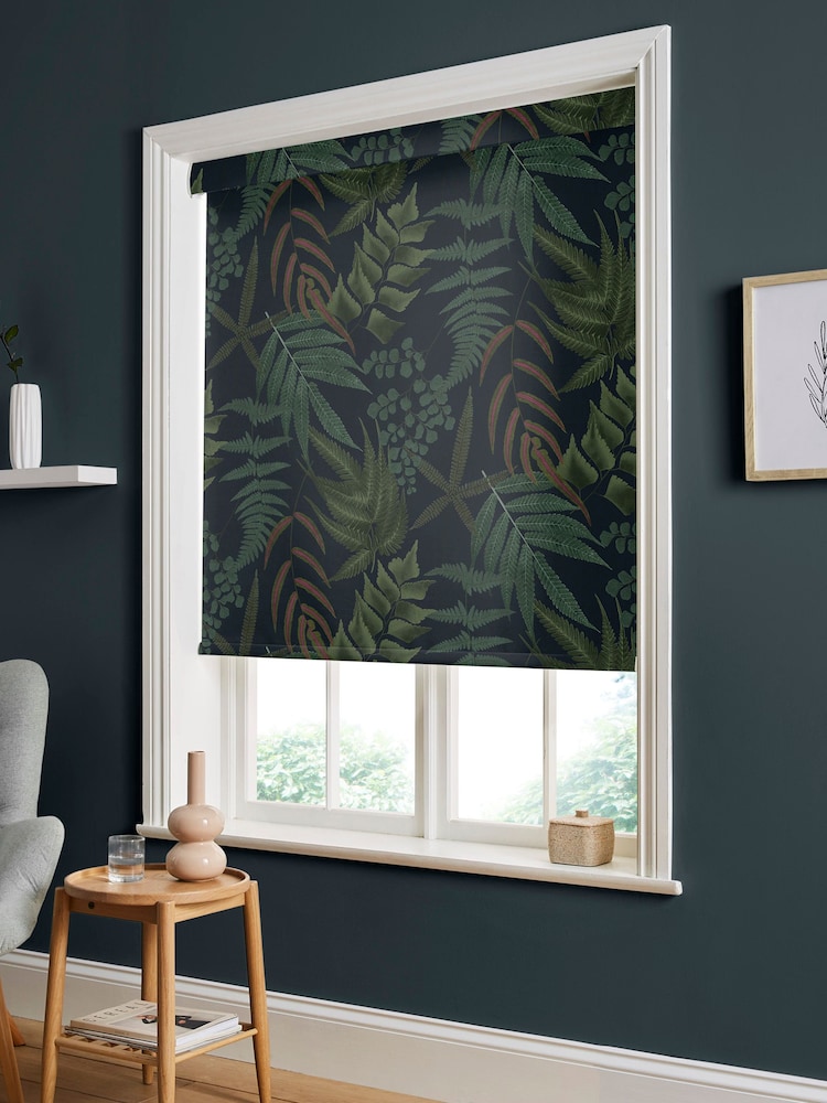 Graham & Brown Fern Navy Midsummer Made to Measure Roller Blind - Image 2 of 6