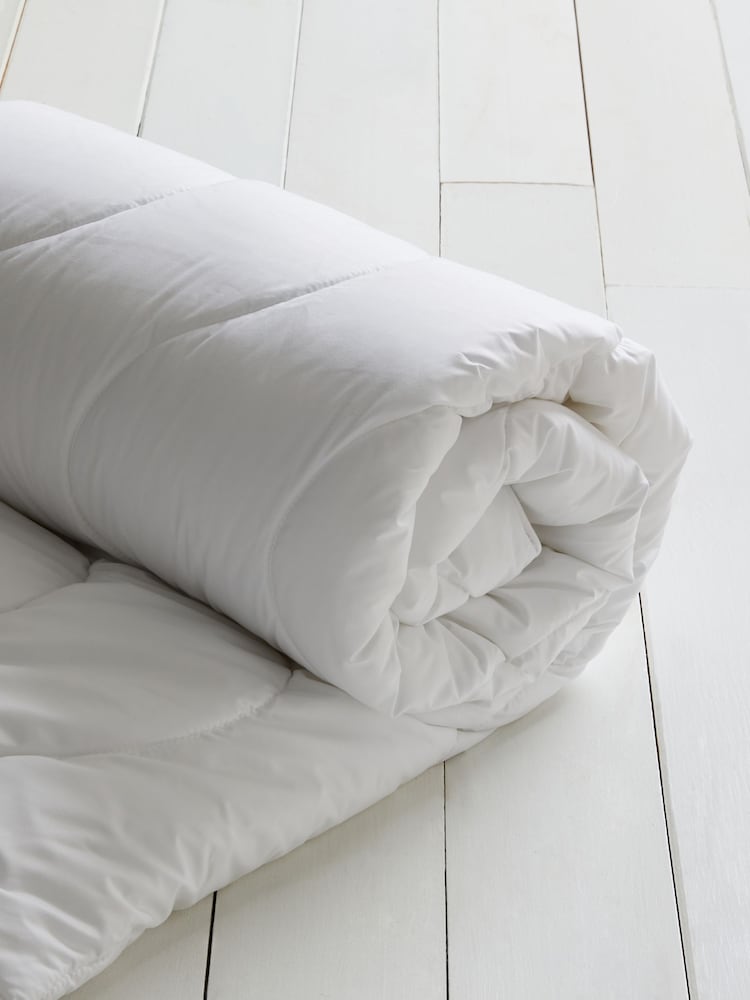 Natural Defence Anti-Allergy 4.5 Tog Duvet - Image 2 of 6