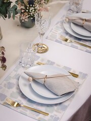 Ulster Weavers Green Murlough Linen Placemat - Image 1 of 2