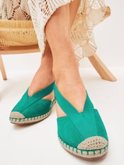 Grün - Forever Comfort® Schuhe mit Keilabsatz und geschlossener Vorderpartie - Bild 2 von 7