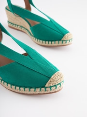 Grün - Forever Comfort® Schuhe mit Keilabsatz und geschlossener Vorderpartie - Bild 5 von 7
