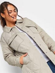 Yours Curve Grey Light Weight Short Quilted Jacket - Image 5 of 5
