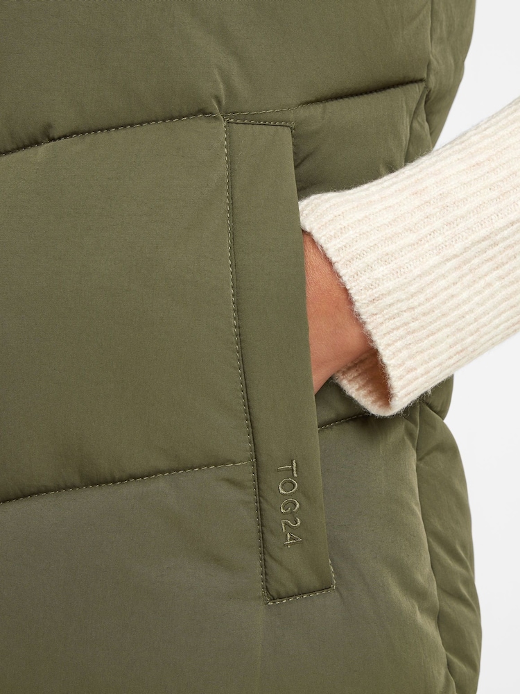 Groen - Tog 24 Ranskill Lange Gewatteerde Gilet met Capuchon - Image 7 of 8