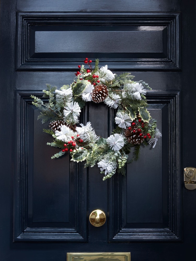 Bayswood Green Pine Cone Wreath 45cm - Image 2 of 4