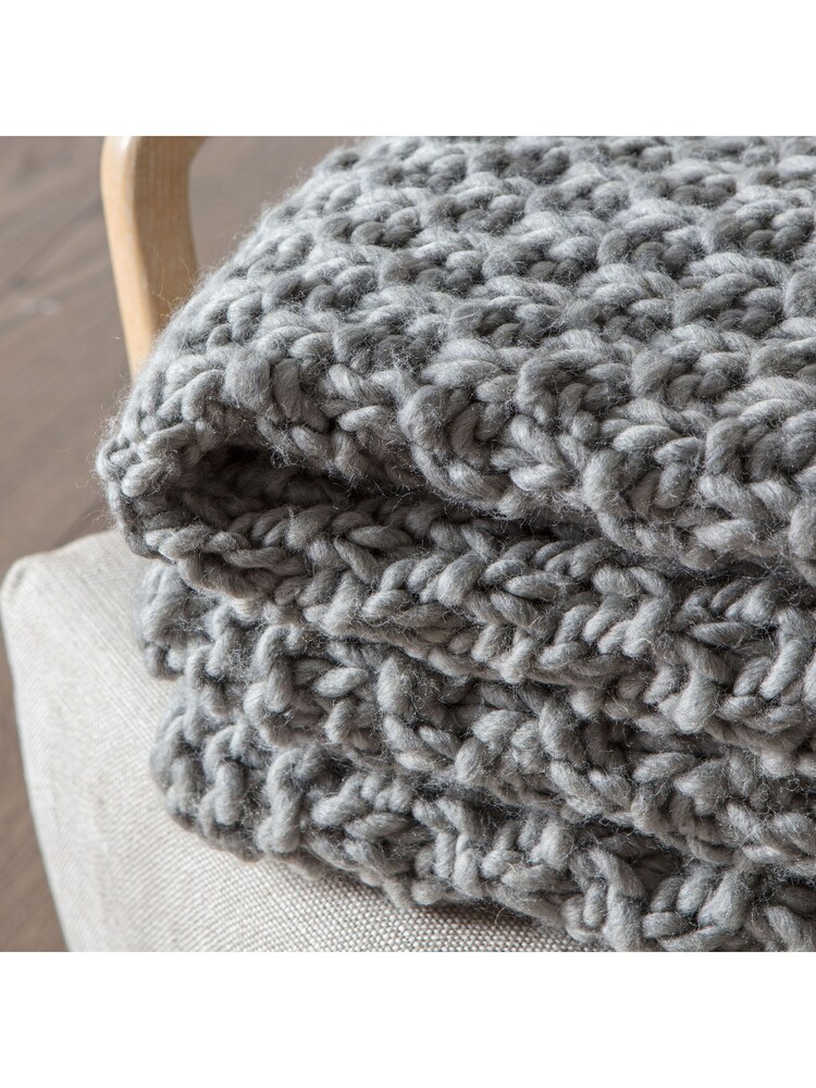 Gallery Home Grey Moss Chunky Knitted Throw - Image 2 of 5
