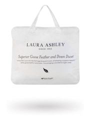 Laura Ashley White Superior Goose Feather and Down Duvet 13.5 Tog - Image 4 of 4