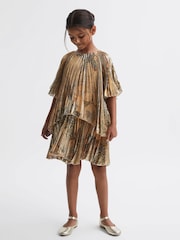 Vestido plisado metalizado a capas Rhea de Reiss - Imagen 3 de 6