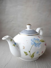Laura Ashley White Teapot 1.6L Heritage Collectables - Image 1 of 3