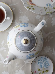 Laura Ashley White Teapot 1.6L Heritage Collectables - Image 2 of 3