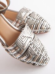 Золотой - Туфли на плоской подошве с ремешком Forever Comfort® - Изображение 8 из 10