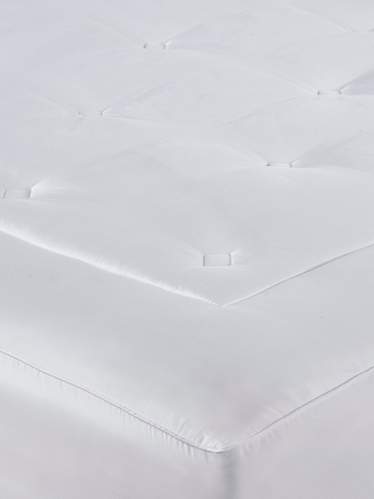 BHS Lyocell Mattress Protector - Image 2 of 3