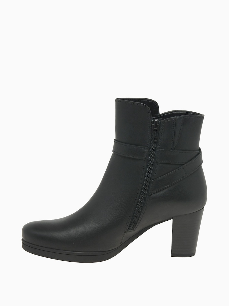Gabor Wide Fit Vaad Black Leather Ankle Boots - Image 2 of 5