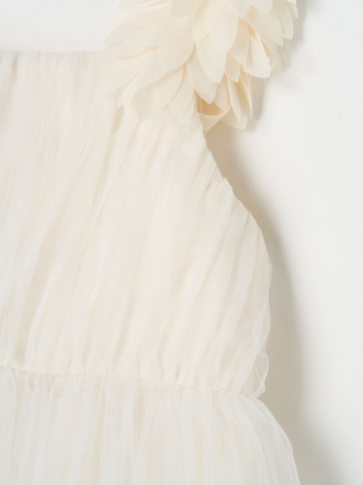 Angel & Rocket Ivory White Petal Shoulder Valerie Dress - Image 6 of 6