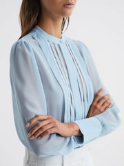 بلوزة شفافة خطوط بكم طويل Noa من Reiss - Image 4 of 6