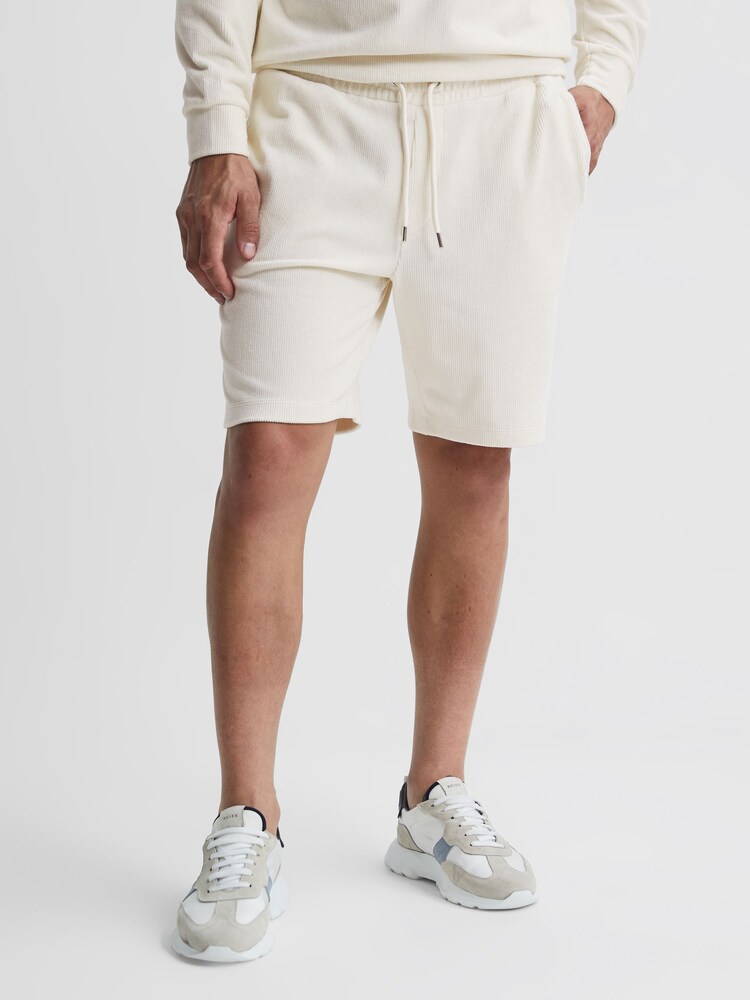 Reiss Off-White Jonty Jersey Cord Drawstring Waist Shorts - Image 3 of 5
