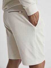 Reiss Off-White Jonty Jersey Cord Drawstring Waist Shorts - Image 4 of 5