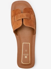 Marron fauve en daim - Sandales plates en cuir Forever Comfort® - Image 5 de 6