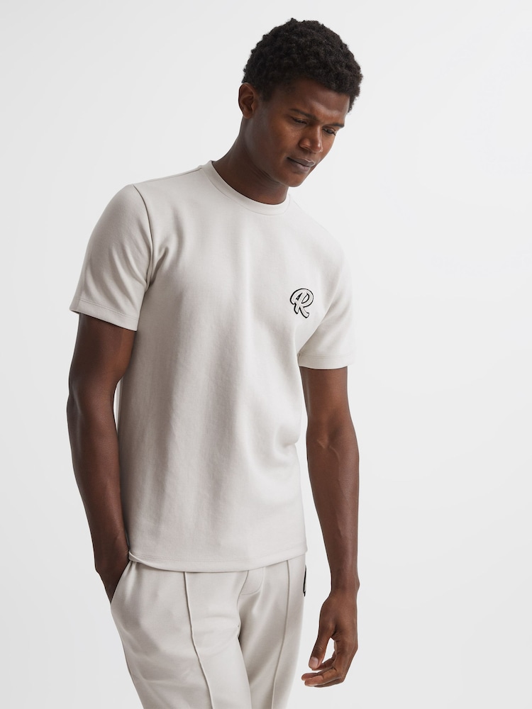 Reiss Off White Bradley R Short Sleeve Logo Jersey T-Shirt - Image 1 of 5