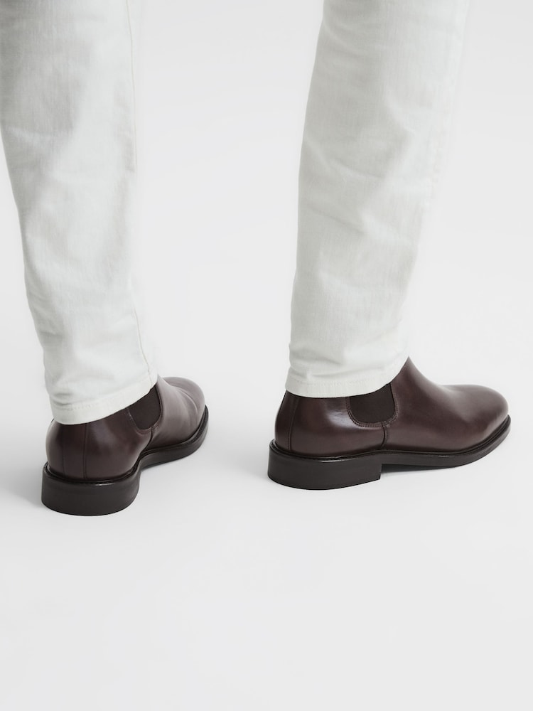 Reiss Brown Tenor Leather Chelsea Boots - Image 3 of 6