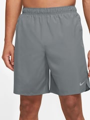 Gris - 9 pulgadas - Pantalones cortos sin forro para correr Dri-FIT Challenger de Nike - Imagen 1 de 8